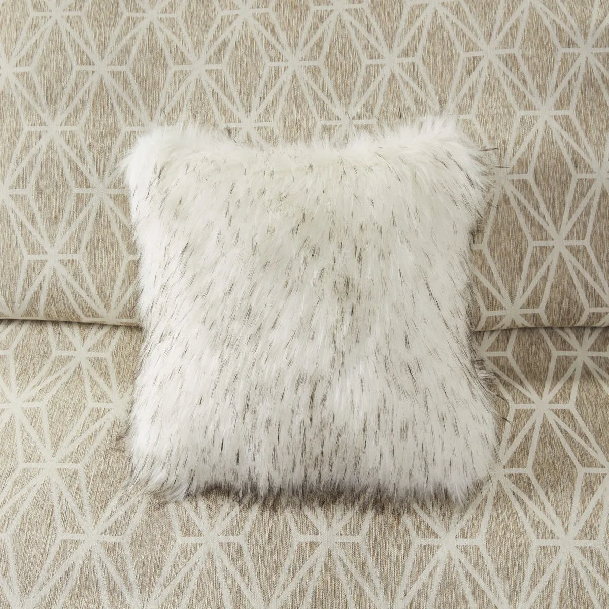 Madison Park Signature Grace Geometric Oversized Jacquard Comforter Set